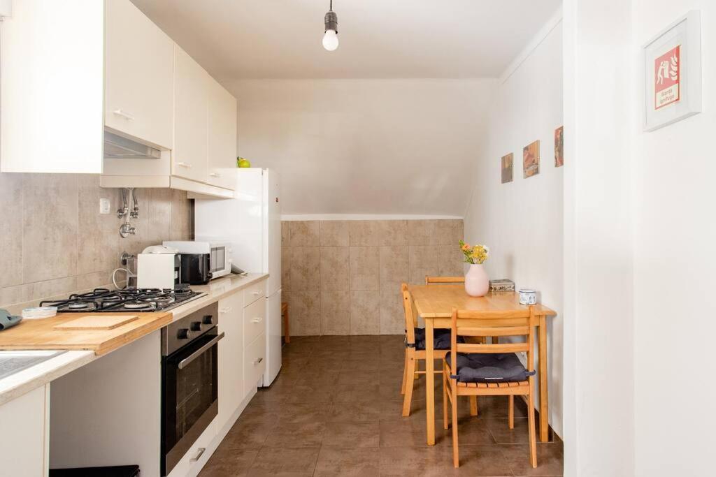 Vinaika Loft Apartment Oeiras Luaran gambar