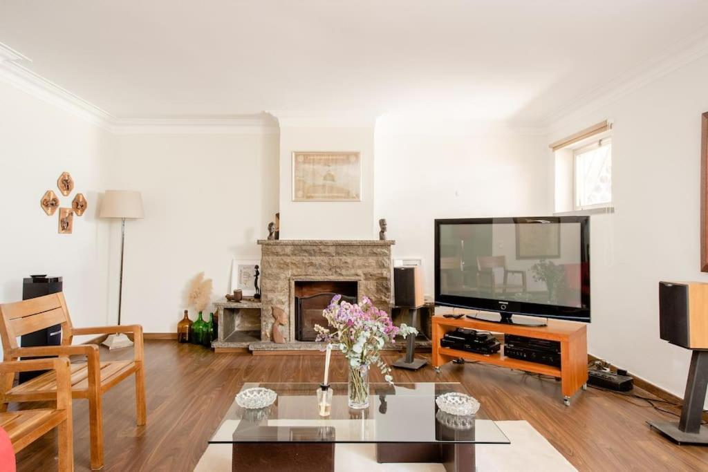 Vinaika Loft Apartment Oeiras Luaran gambar